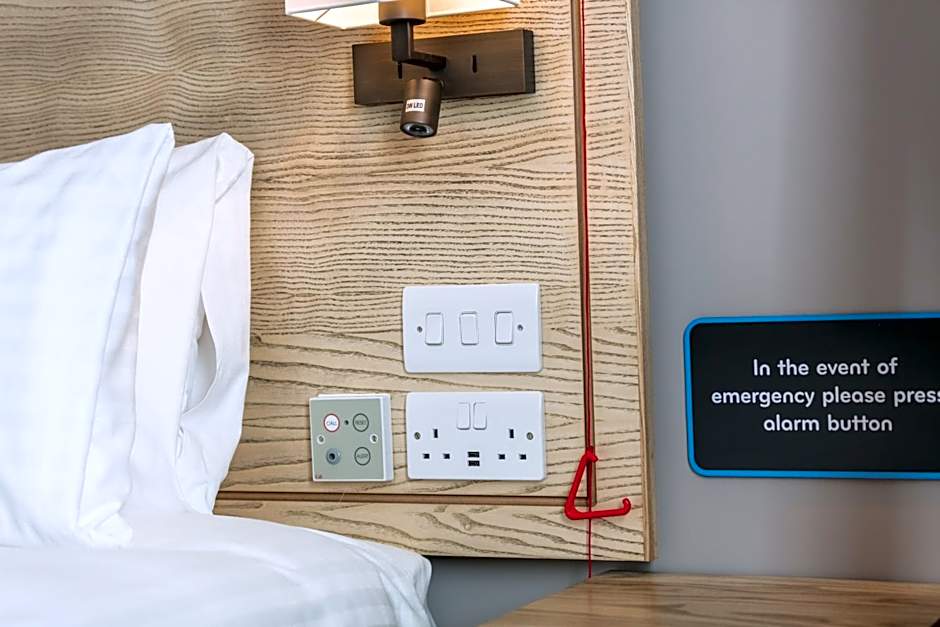 The Raven’s Cliff Lodge by Marston's Inns