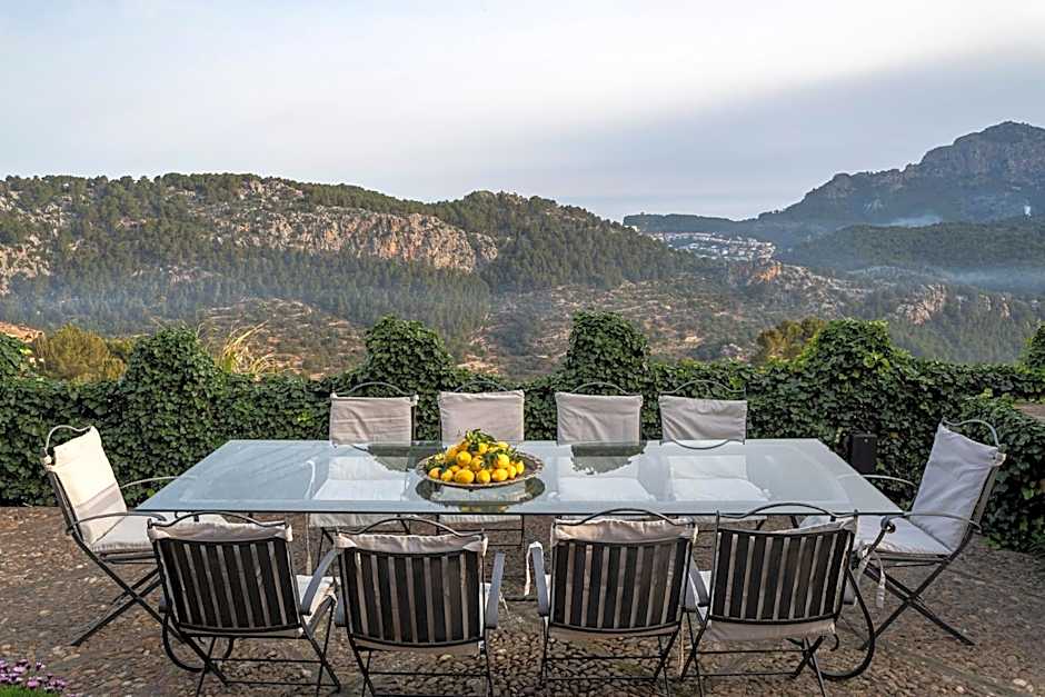 Ca's Xorc - Luxury Retreat & Restaurant