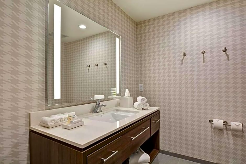 Home2 Suites Charleston West Ashley