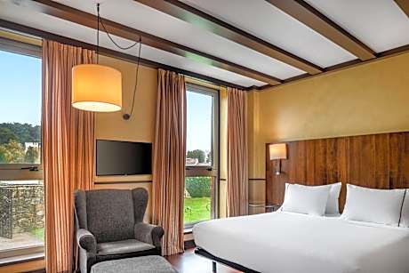 King Room with Garden View