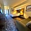 Mackinaw Beach And Bay All Suites Resort