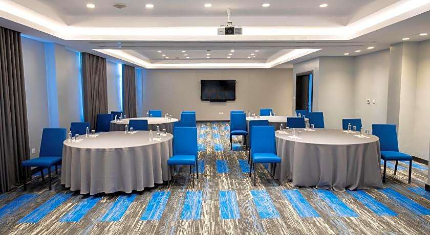 Park Inn by Radisson Jubail Industrial City