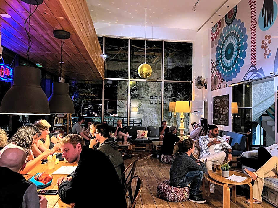 STAY Rhodes HoStel & Bar