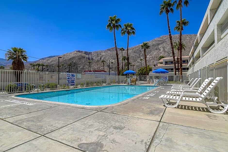 Motel 6-Palm Springs, CA - Downtown