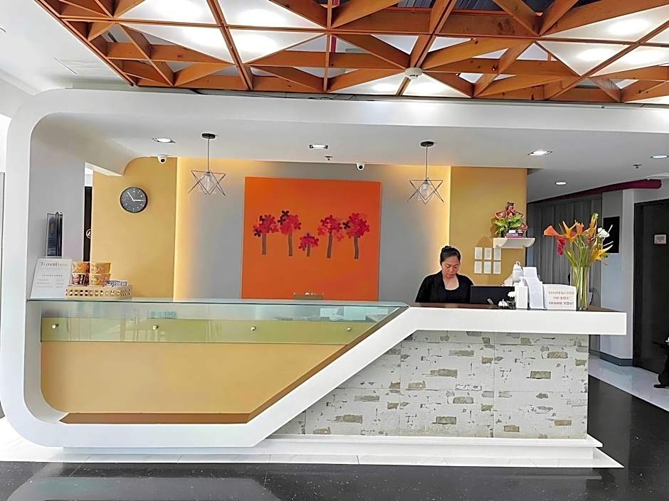 Travelbee Fuente Inn
