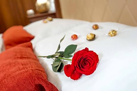 King Room with Spa Bath