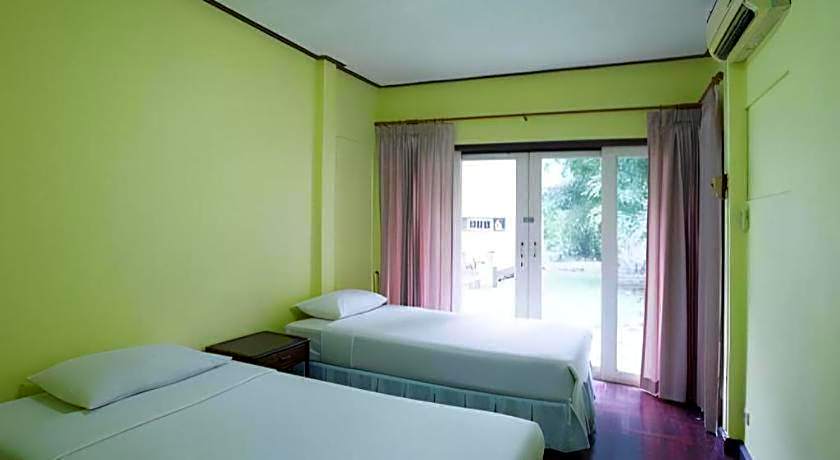 Eurasia Chaam Lagoon Hotel