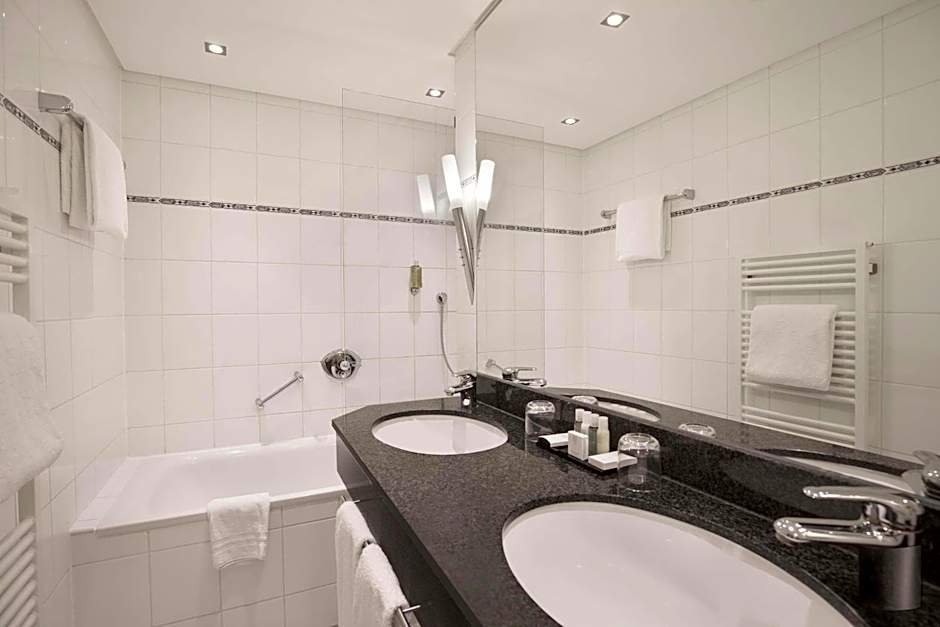 DoubleTree by Hilton Hannover Schweizerhof