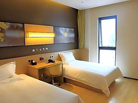 IU Compact U - Comfort Twin Room