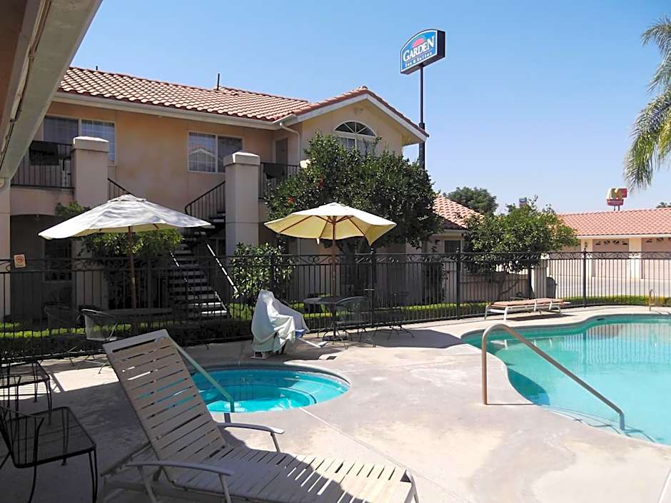 Garden Inn and Suites Fresno