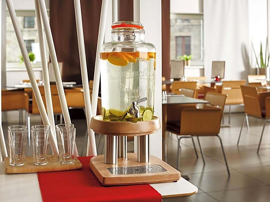 ibis Aberdeen Centre - Entertainment District