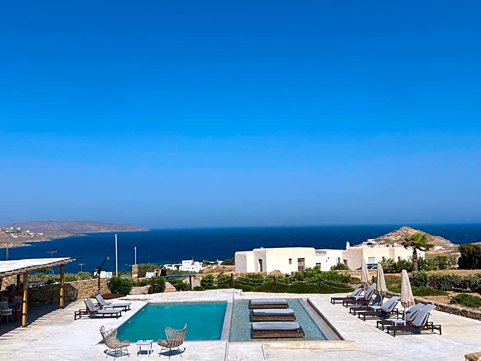 Myconian Crown Suites