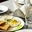 The Oakland Plaza – Nehru Place by Orion Hotels
