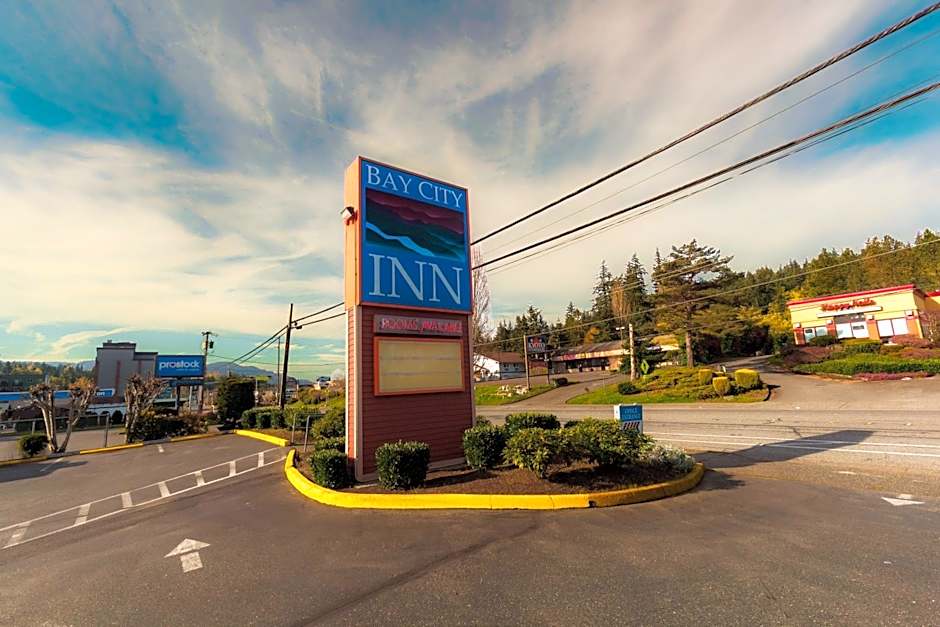 Bay City Inn