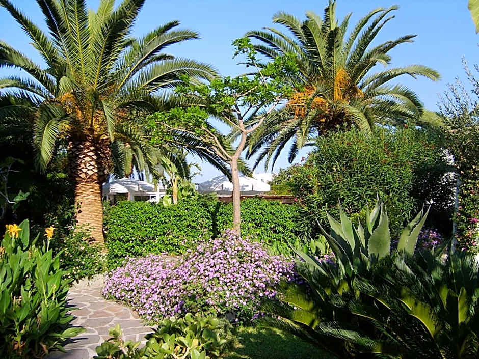 Semiramis Hotel De Charme & Pools