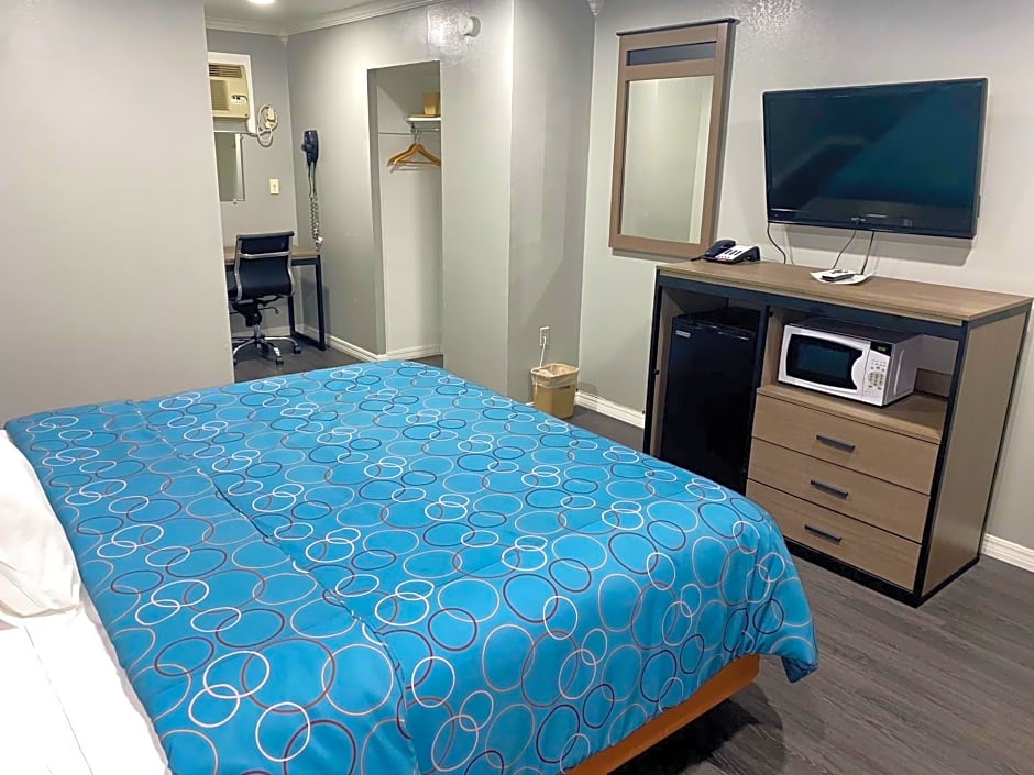 Budget Host Inn