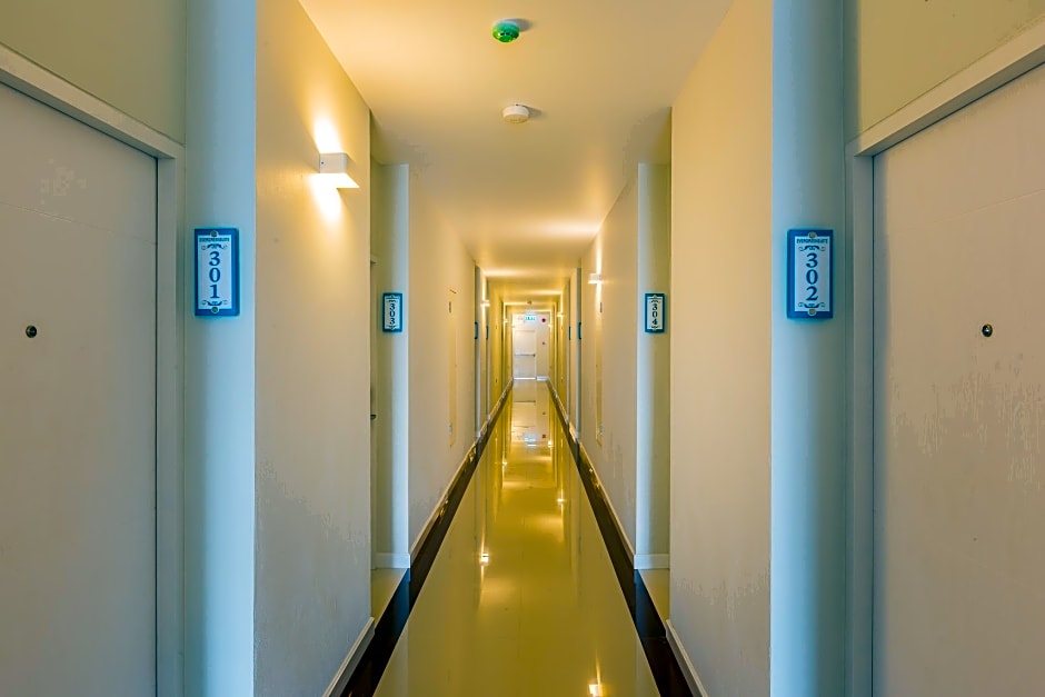 Evergreen Suite Hotel