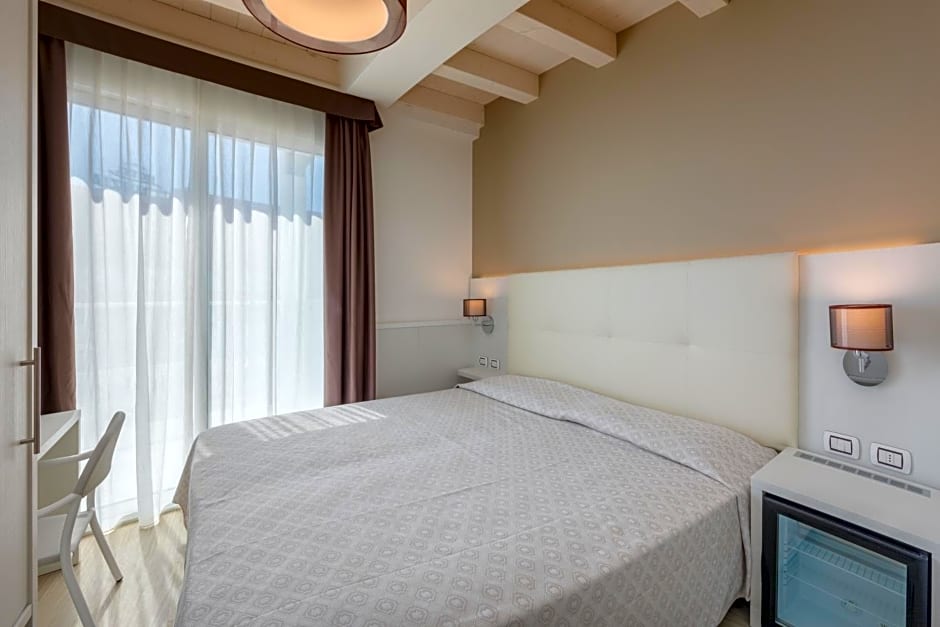 Hotel Garni' Serena