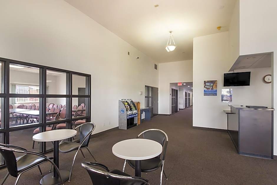 Motel 6-Rothschild, WI