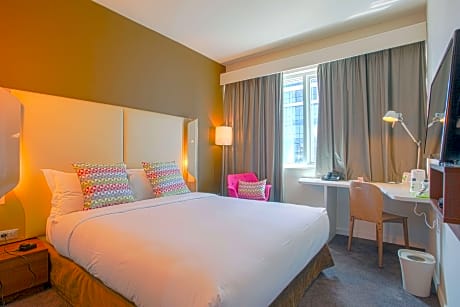 Standard Room - 1 Double Bed