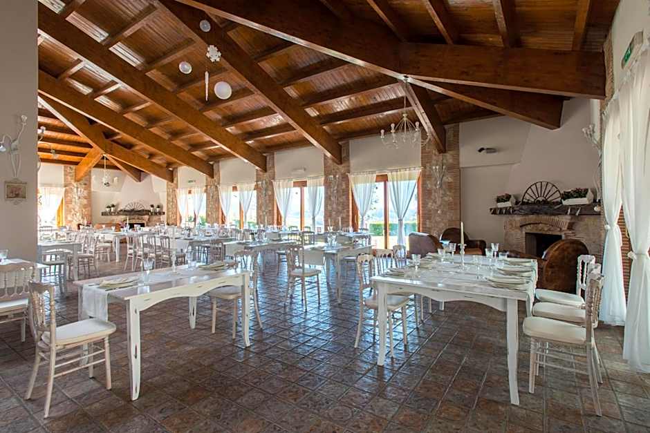 Valle Dell'Aquila Country House