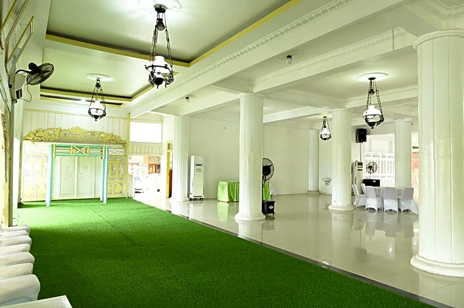 MCM HOTEL WISATA BOJONEGORO