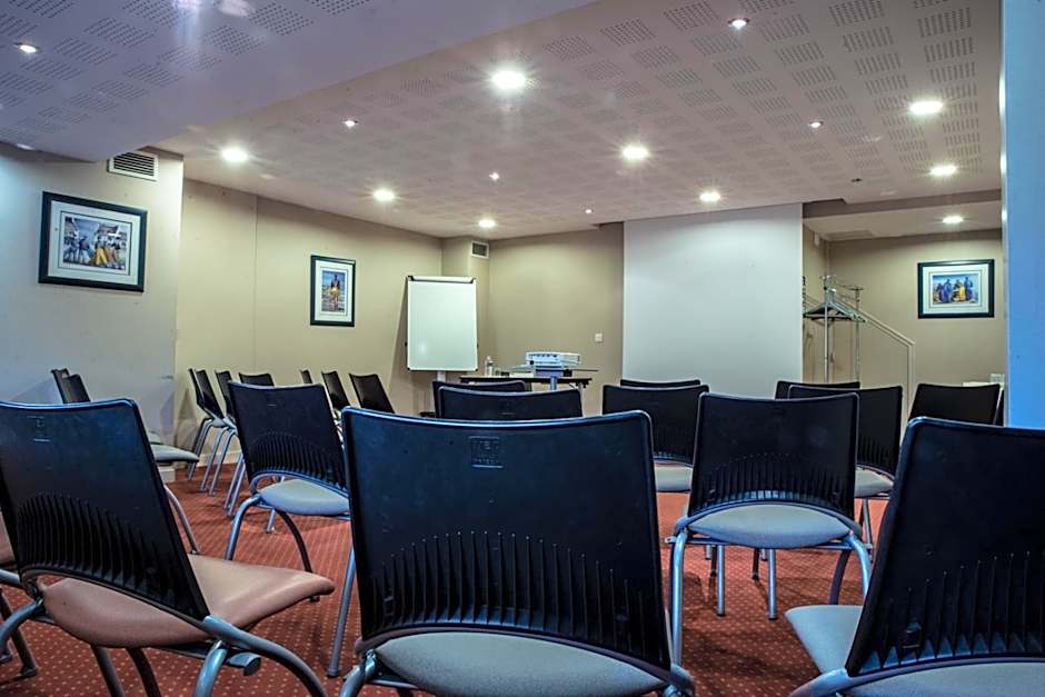 Kyriad Saint-Malo Dinard