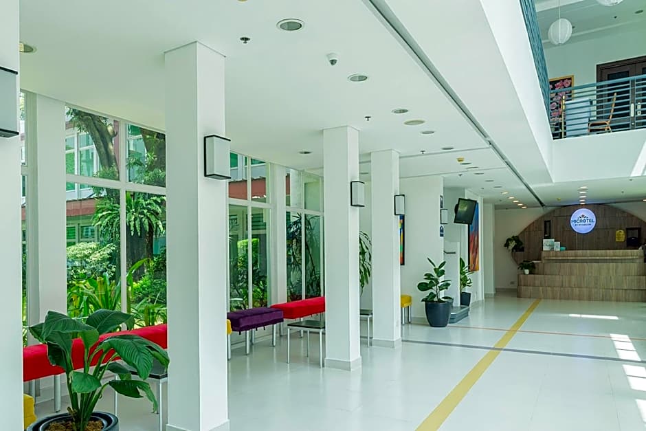 Microtel by Wyndham UP Technohub