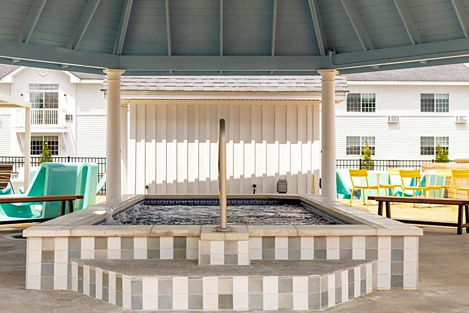Ogunquit Hotel and Suites