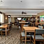 Holiday Inn Express & Suites Tremblant By IHG