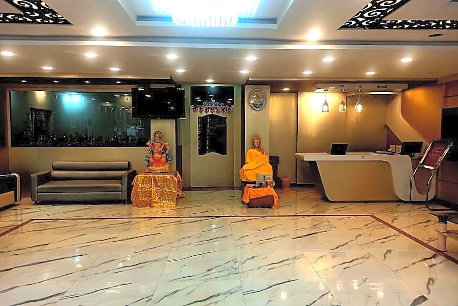 Hotel Om International