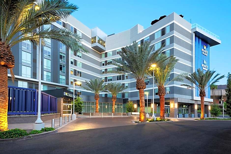 Hyatt House Tempe / Phoenix / University
