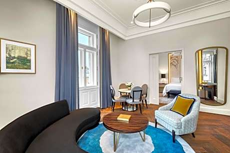 One-Bedroom King Suite with City View