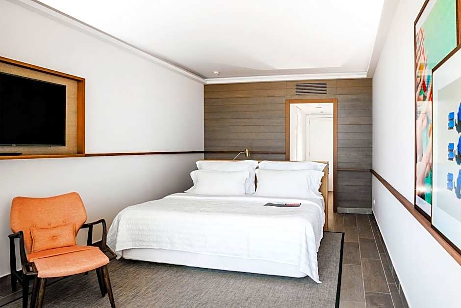 Le Meridien Ra Beach Hotel & Spa