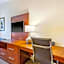 Comfort Suites Burlington near I-5