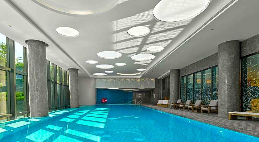 DoubleTree by Hilton Yantai Golden Coast Hotel & Suites