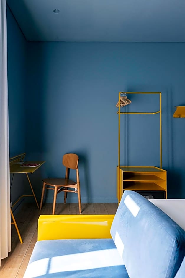 Esqina Cosmopolitan Lodge