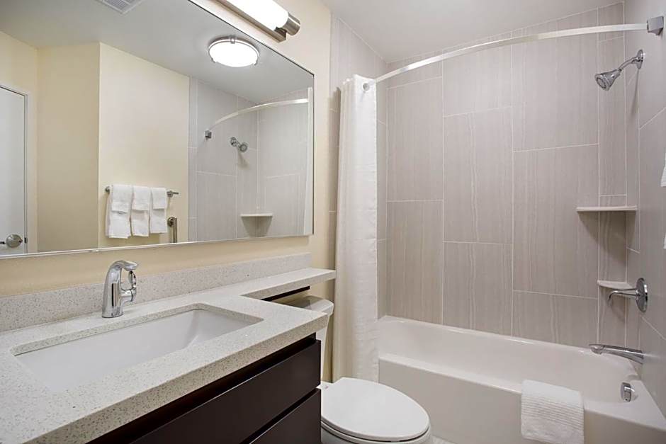 Candlewood Suites Longmont - Boulder Area By IHG
