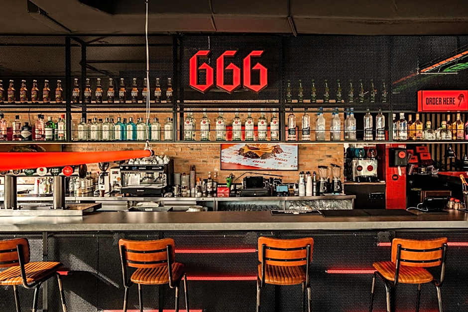 Ryans Ibiza Apartments - Only Adults