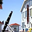Seabonay Oceanfront Motel