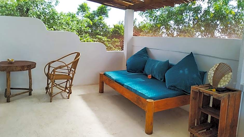 Photo 1 of 11 of Villa, Beachfront