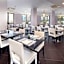 Holiday Inn Genoa City By IHG