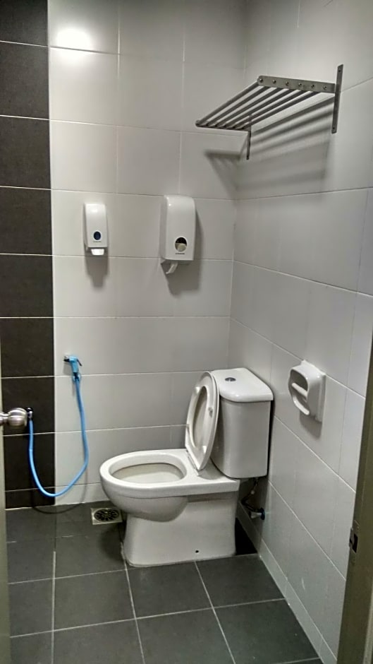 Woodz Highlands Apartment