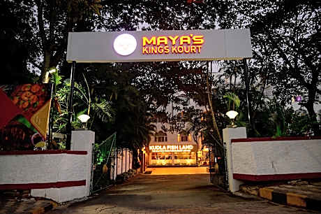 i-ROOMZ Maya's Kings Kourt