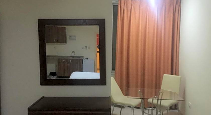 Zaina Plaza Hotel