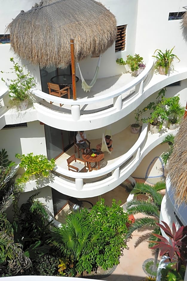 Playa Palms Beach Hotel