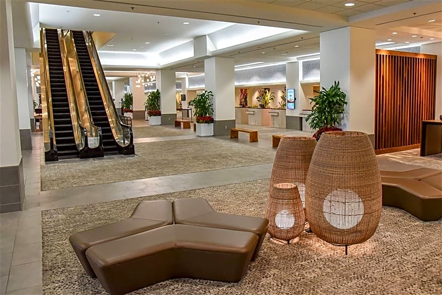 Ala Moana Honolulu by Mantra