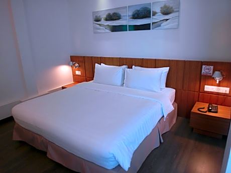 Super Deluxe Double Room