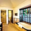 Kanda Pool Villas