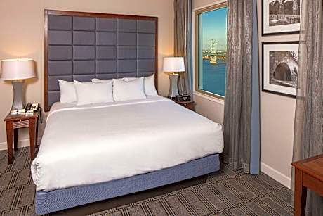 Room Executive King Bed